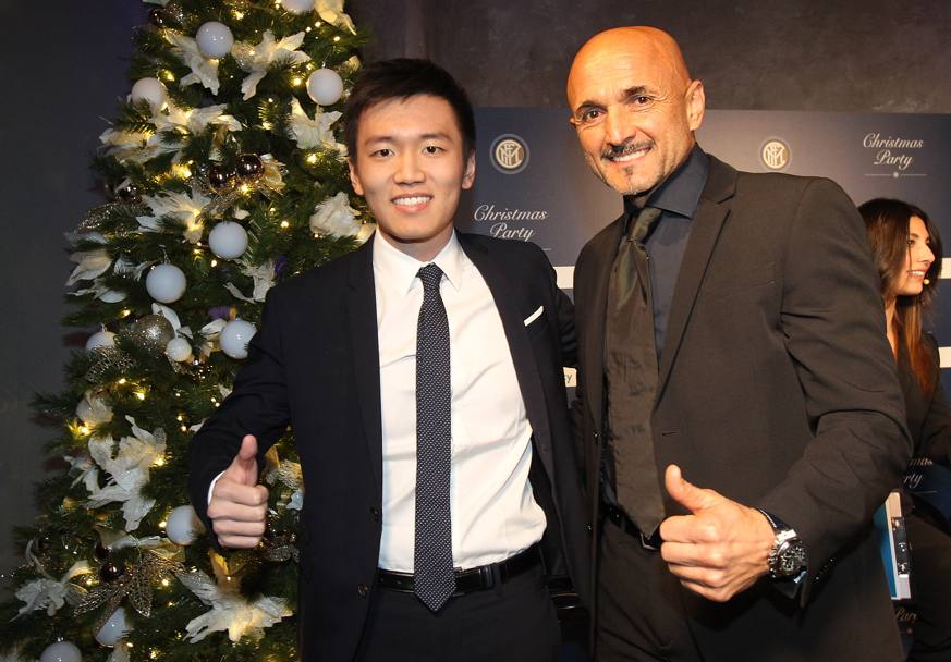 Steven Zhang e Luciano Spalletti alla cena di Natale dell&#39;Inter. Getty